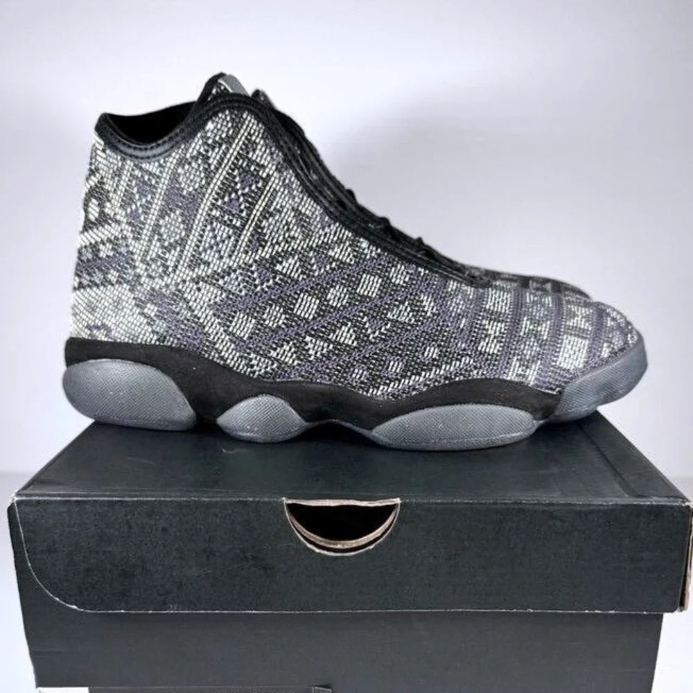 Jordan Horizon Premium‎ Black Purple Steel Light Charcoal 822333-022 Mens 9.5